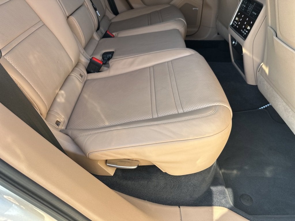 2021 Porsche Cayenne GTS