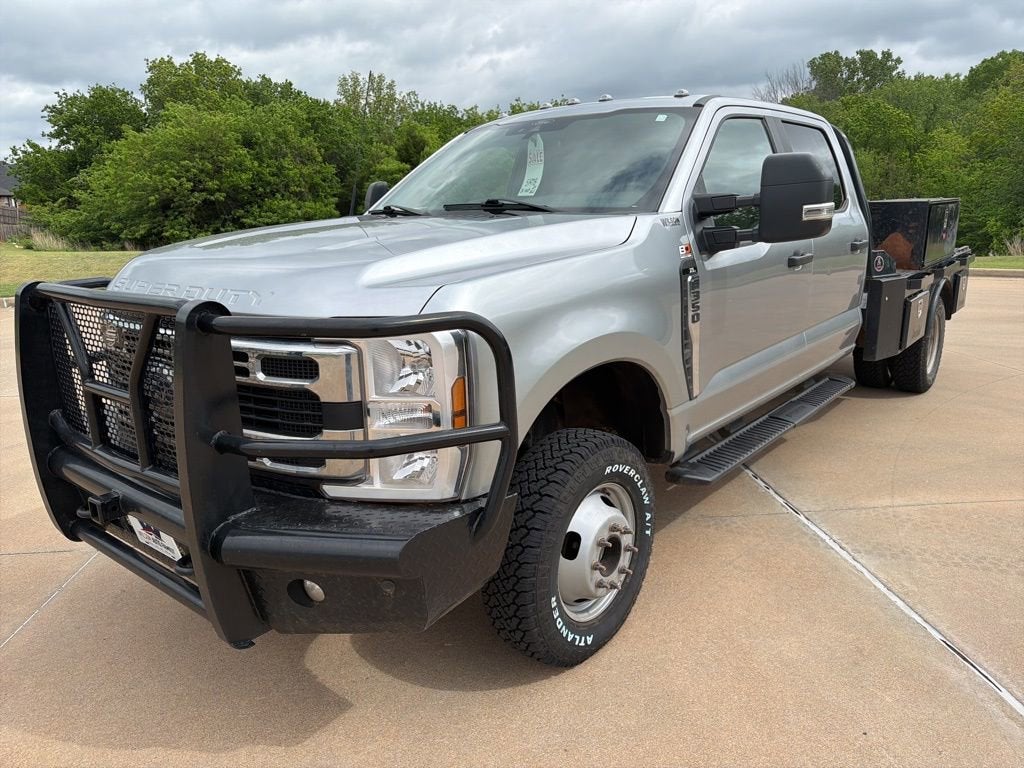 2024 Ford F-350 XL 4x4 Crew Cab 179-In DRW's photo