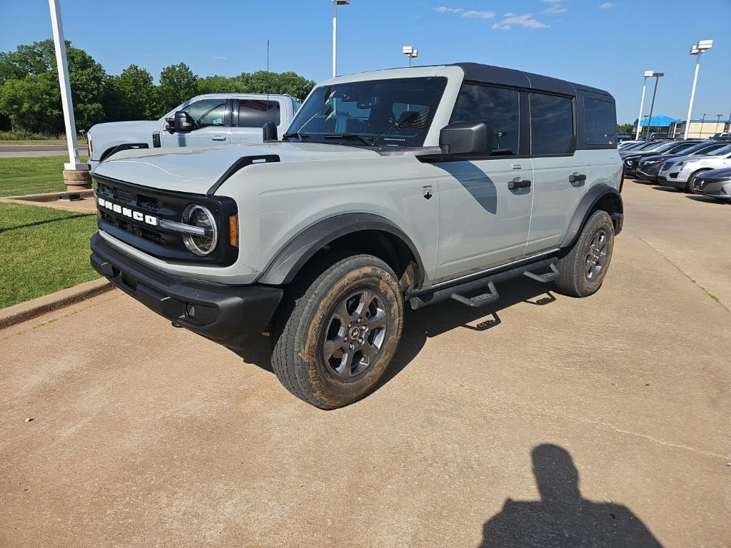2023 Ford Bronco Big Bend Mid (222A) 4x4's photo