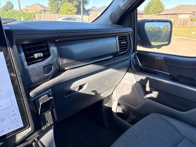 2024 Ford F-150 Lightning Flash