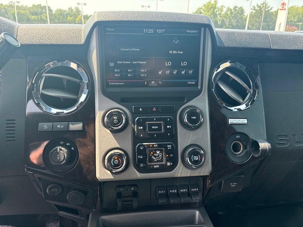 2016 Ford Super Duty F-250 SRW Lariat