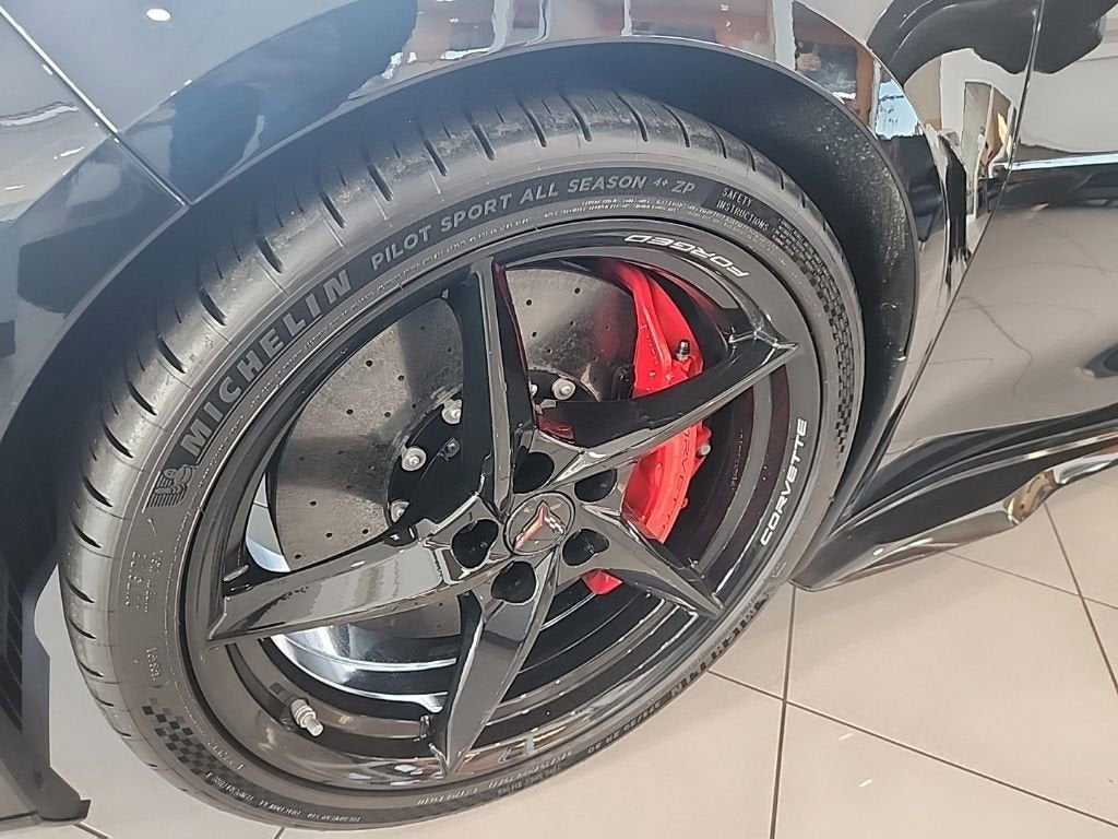 2025 Chevrolet Corvette E-Ray 1LZ