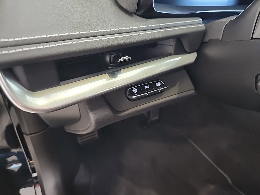 2025 Chevrolet Corvette E-Ray 1LZ