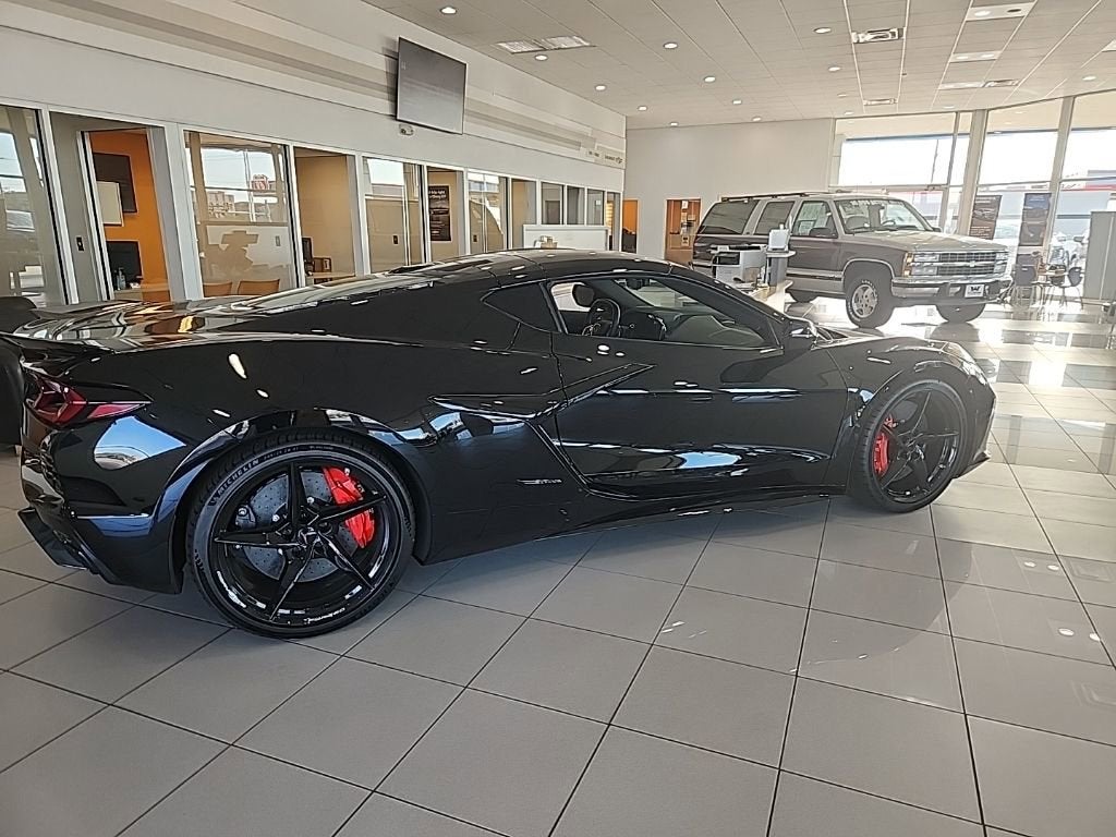 2025 Chevrolet Corvette E-Ray 1LZ