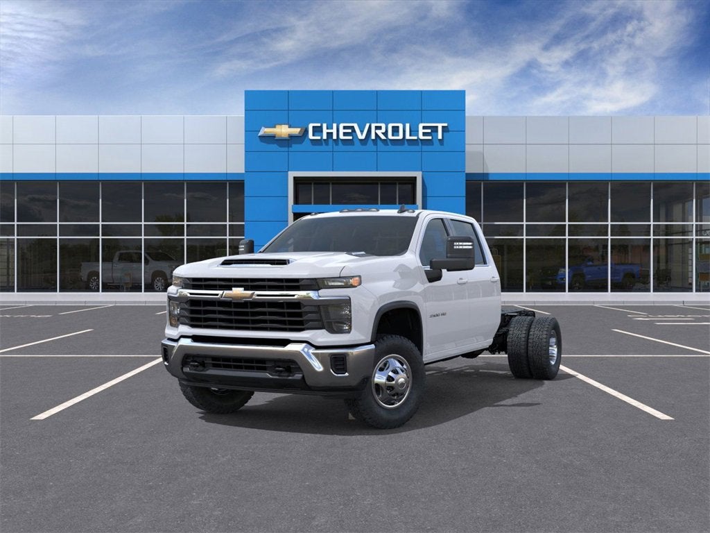 2026 Chevrolet Silverado 3500 HD Chassis Cab LT