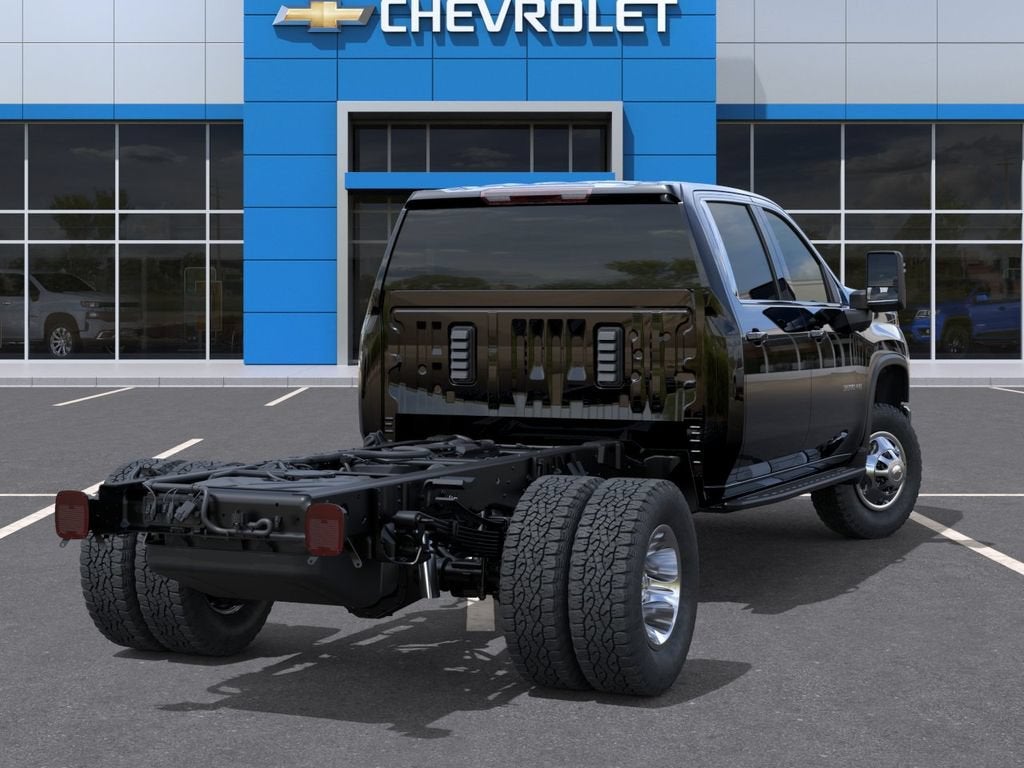 2026 Chevrolet Silverado 3500 HD Chassis Cab LT