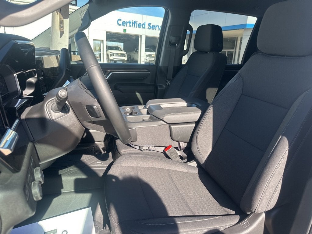 2025 Chevrolet Silverado 3500 HD Chassis Cab LT