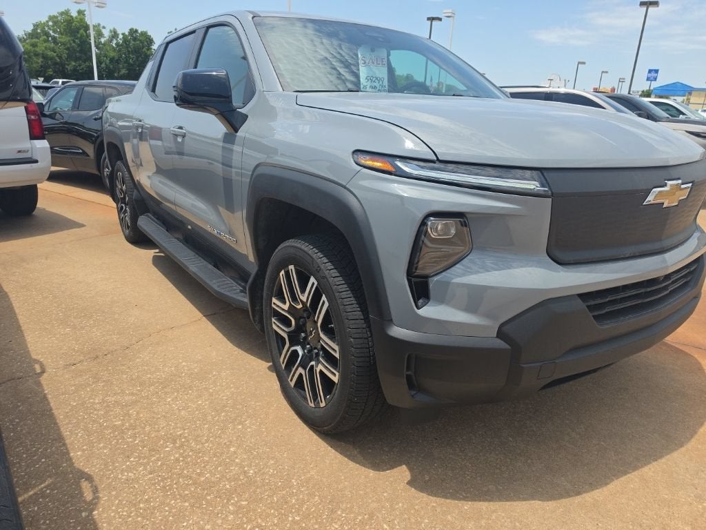 2025 Chevrolet Silverado EV Work Truck