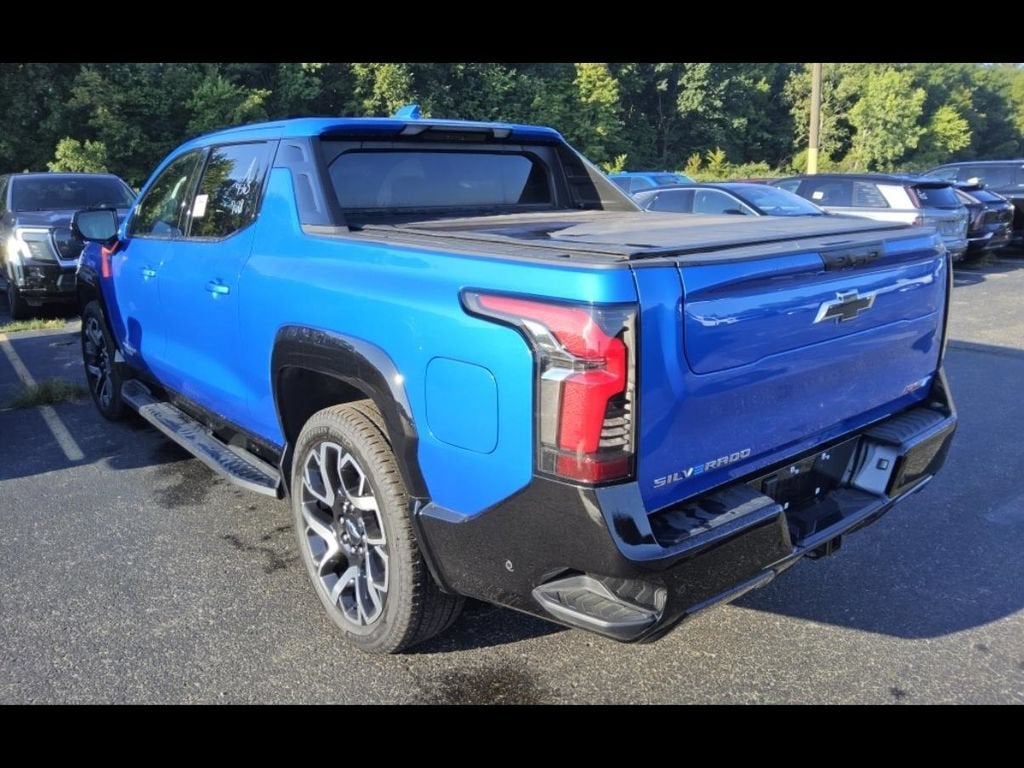 2025 Chevrolet Silverado EV RST - Max Range