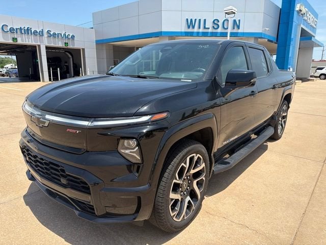2025 Chevrolet Silverado EV RST Max Range's photo