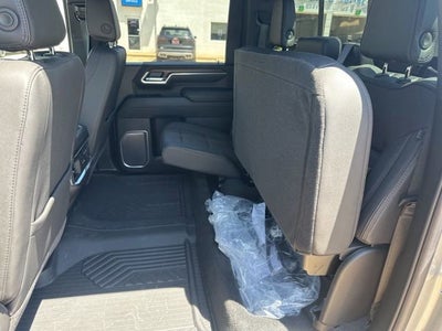 2025 Chevrolet Silverado 3500 HD High Country