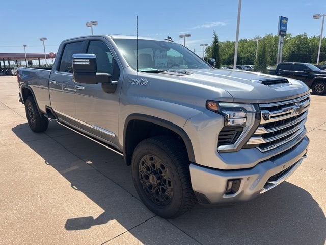 2025 Chevrolet Silverado 3500 HD High Country