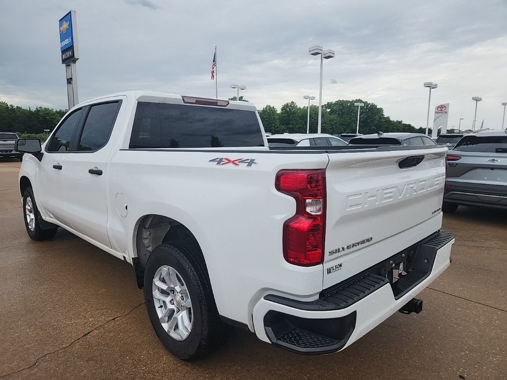 2024 Chevrolet Silverado 1500 Custom