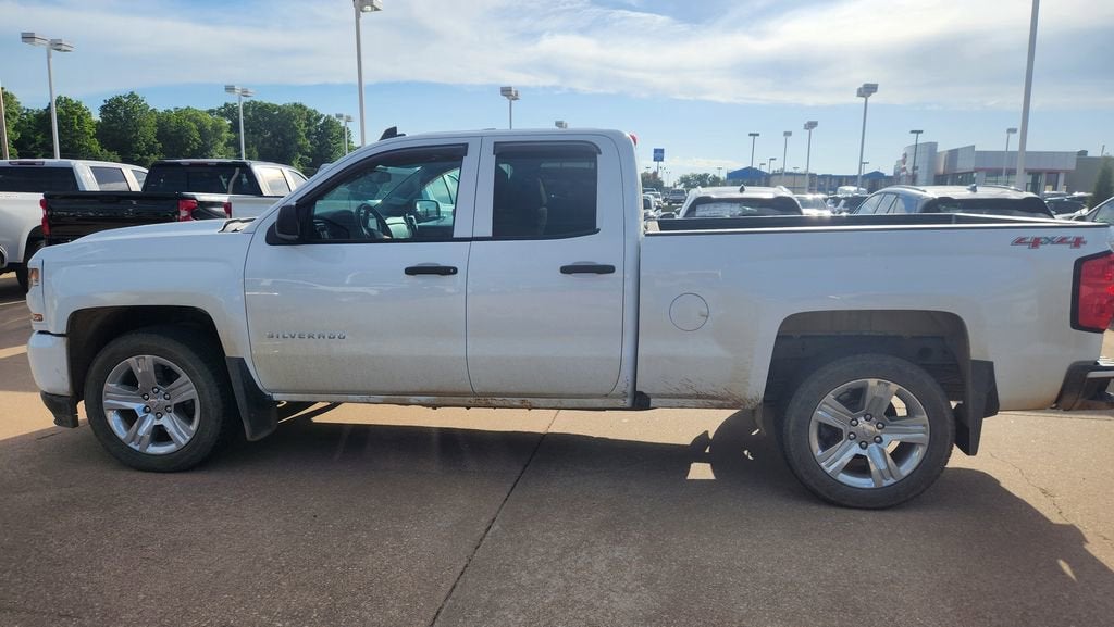 2017 Chevrolet Silverado 1500 Custom