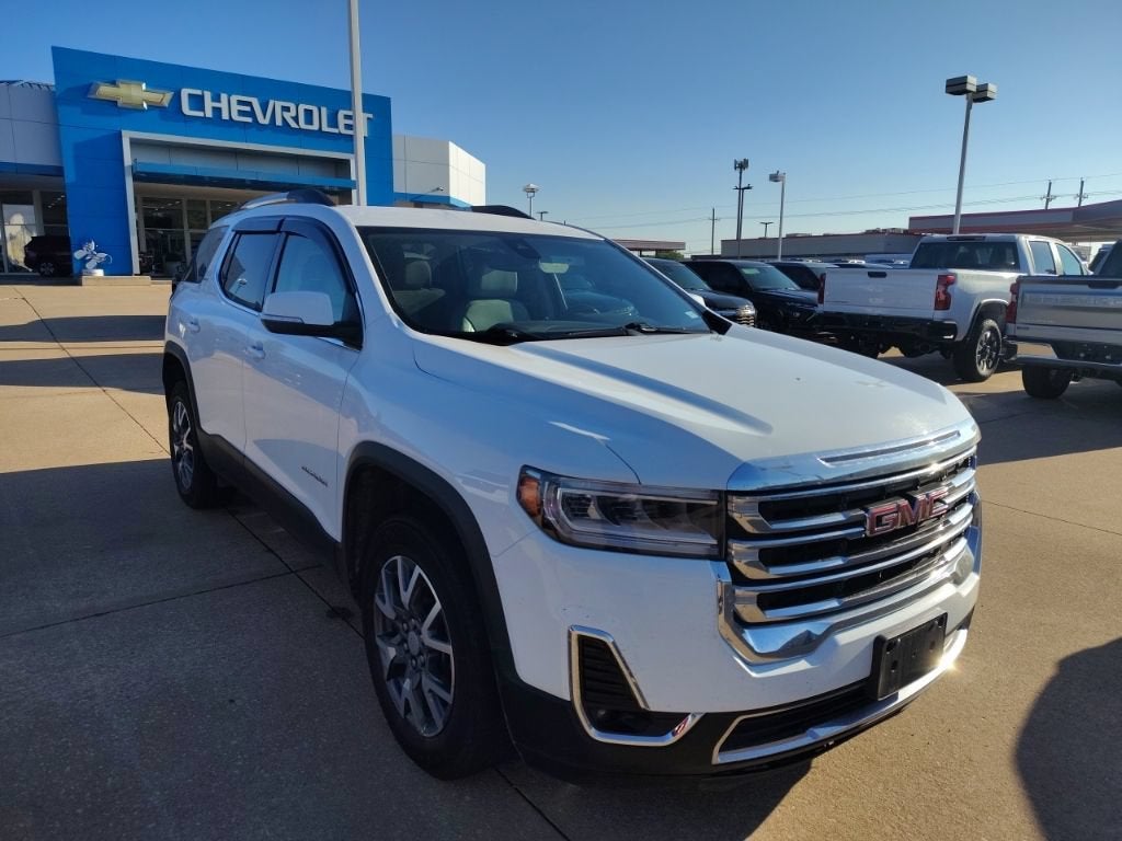 2023 GMC Acadia SLT