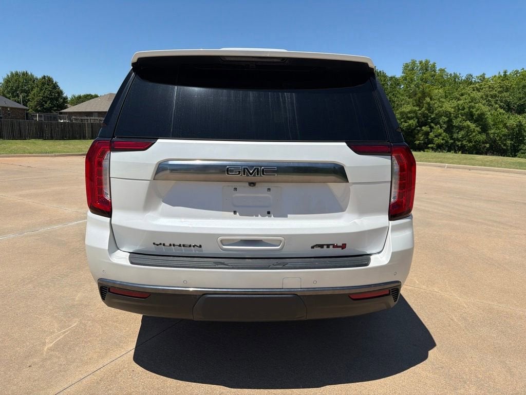 2023 GMC Yukon AT4