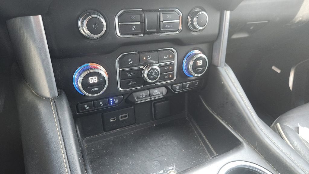 2023 GMC Yukon XL SLT