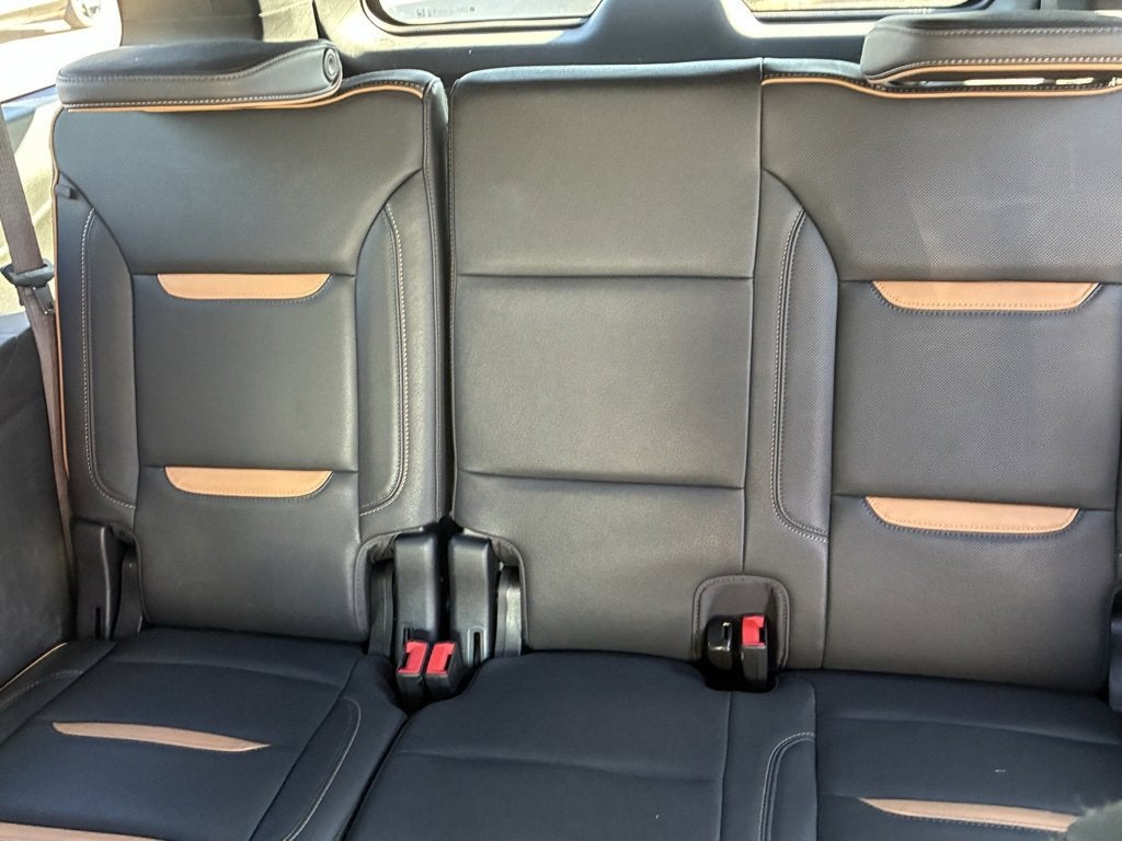 2024 GMC Yukon XL AT4