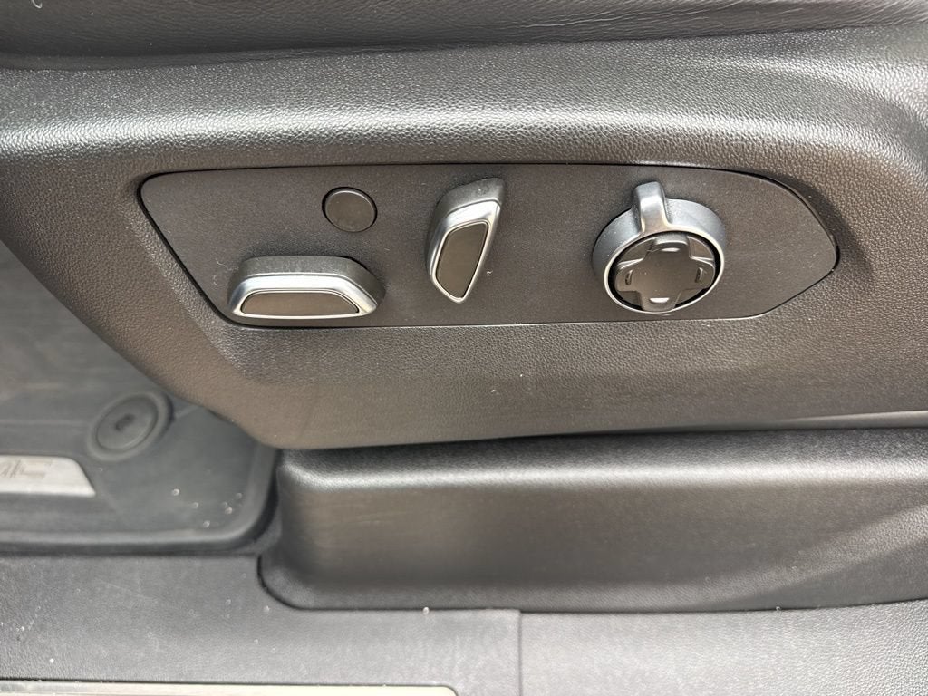 2024 GMC Yukon XL Denali Ultimate