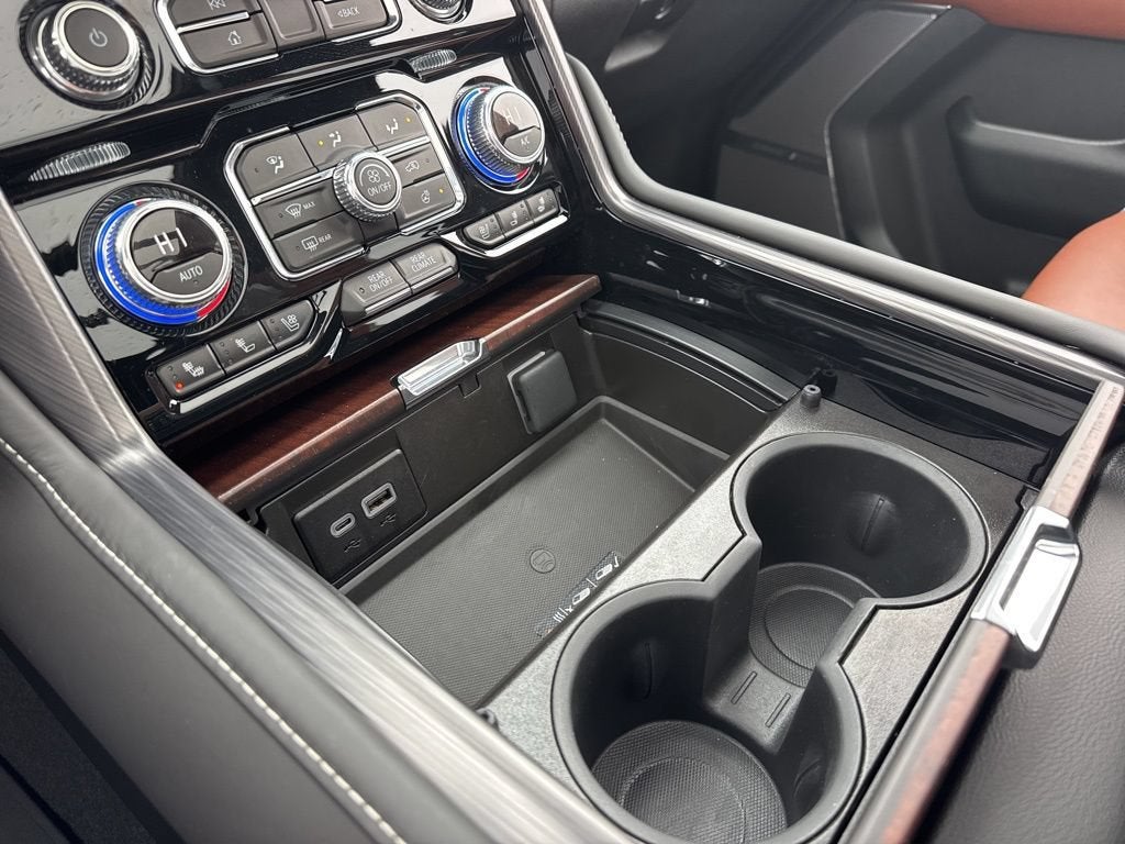 2024 GMC Yukon XL Denali Ultimate