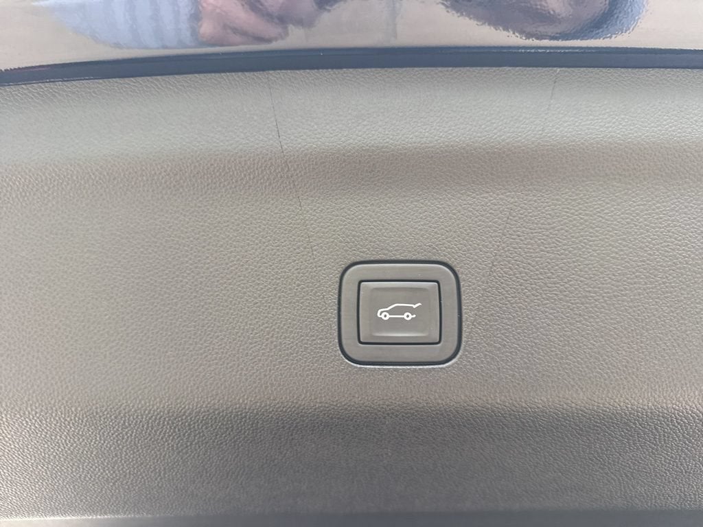 2024 GMC Yukon XL Denali Ultimate