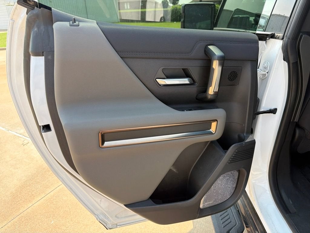 2025 GMC HUMMER EV SUV 3X