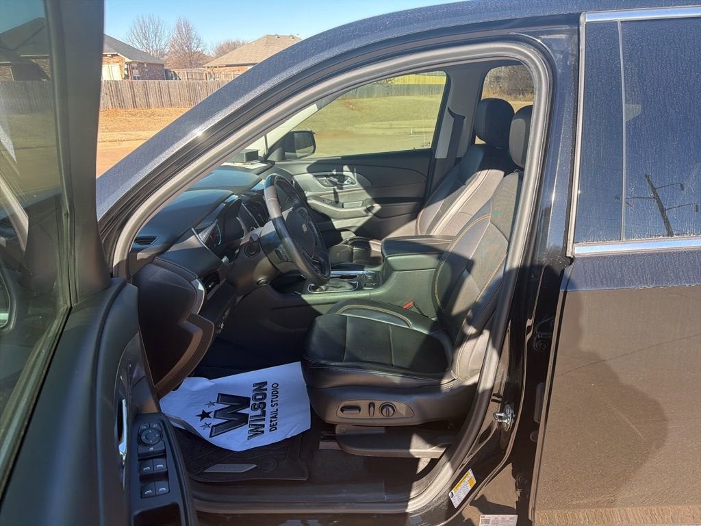 2021 Chevrolet Traverse Premier