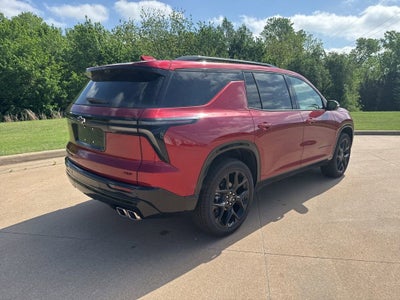 2025 Chevrolet Traverse RS