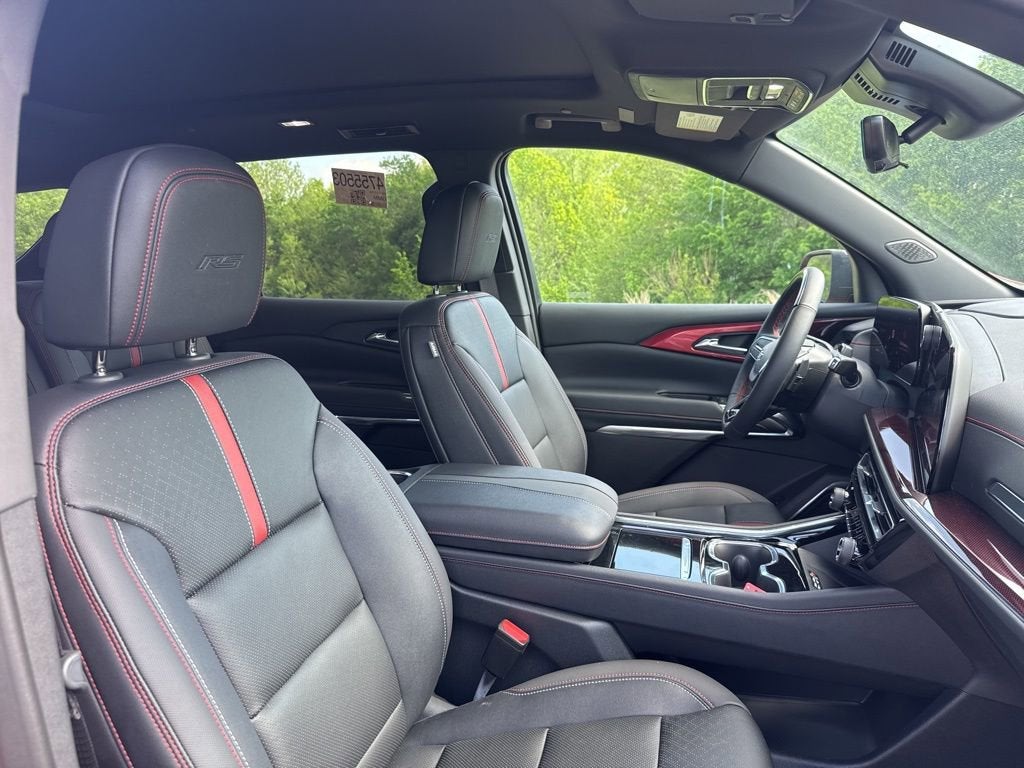 2025 Chevrolet Traverse RS