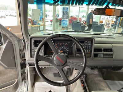 1993 Chevrolet Suburban Base