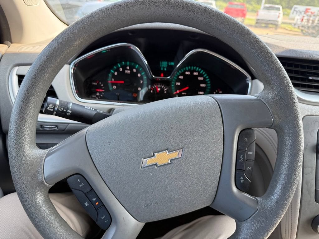 2017 Chevrolet Traverse LS