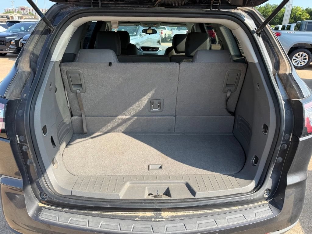 2017 Chevrolet Traverse LS