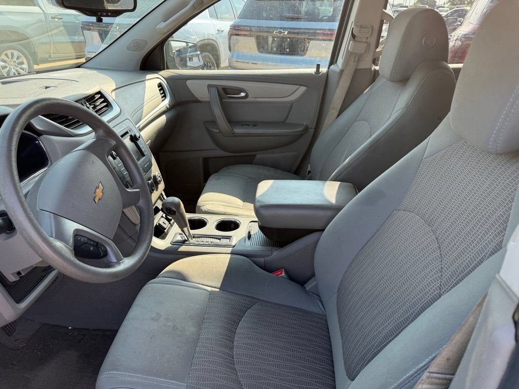 2017 Chevrolet Traverse LS