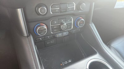 2021 Chevrolet Suburban Z71