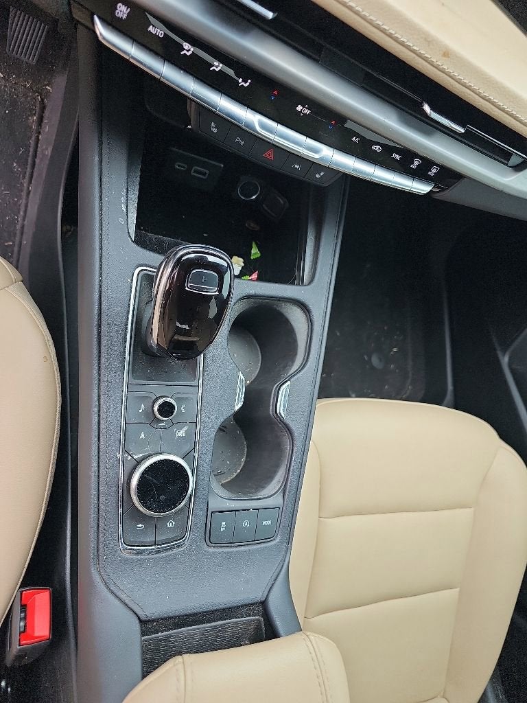 2024 Cadillac XT4 Luxury