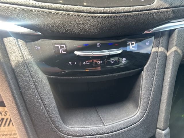 2024 Cadillac XT5 Luxury