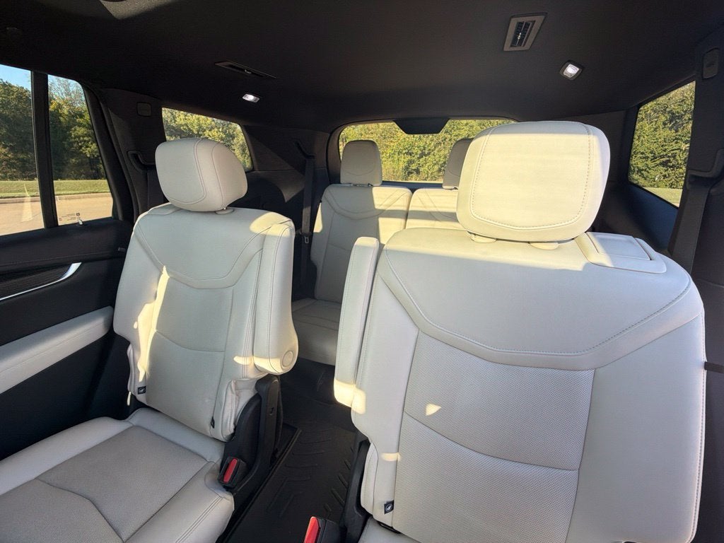 2023 Cadillac XT6 Sport