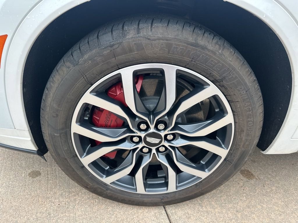 2025 Cadillac XT6 Sport