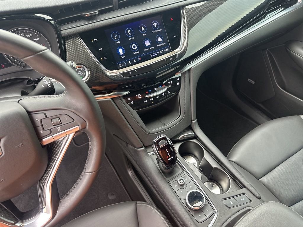 2025 Cadillac XT6 Sport