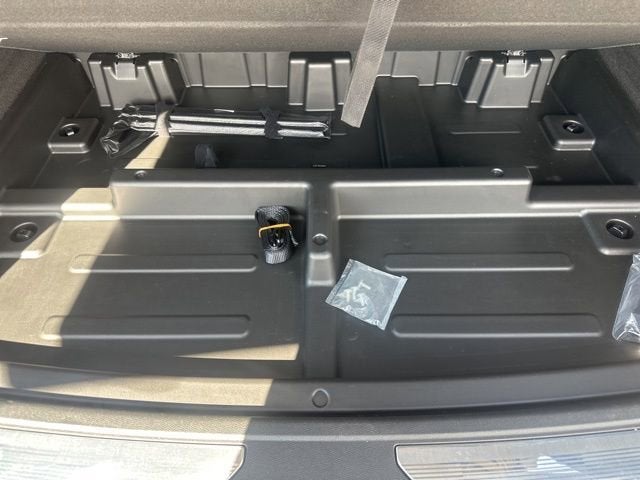 2025 Cadillac Escalade ESV Premium Luxury