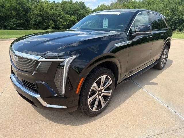 2025 Cadillac ESCALADE IQ Luxury 2