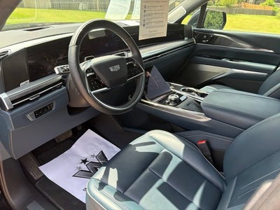 2025 Cadillac ESCALADE IQ Luxury 2