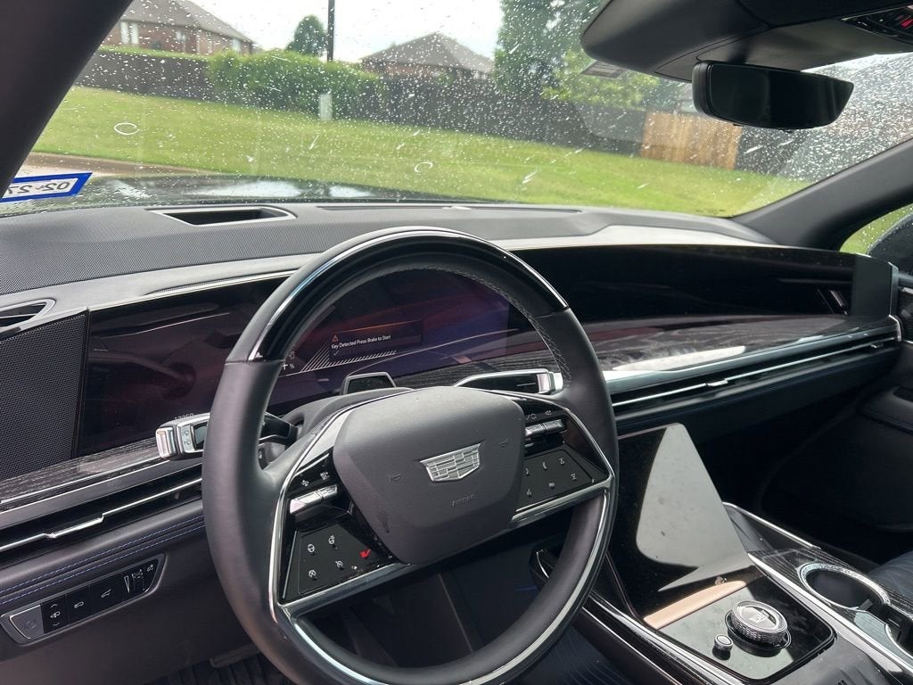2025 Cadillac ESCALADE IQ Sport 1