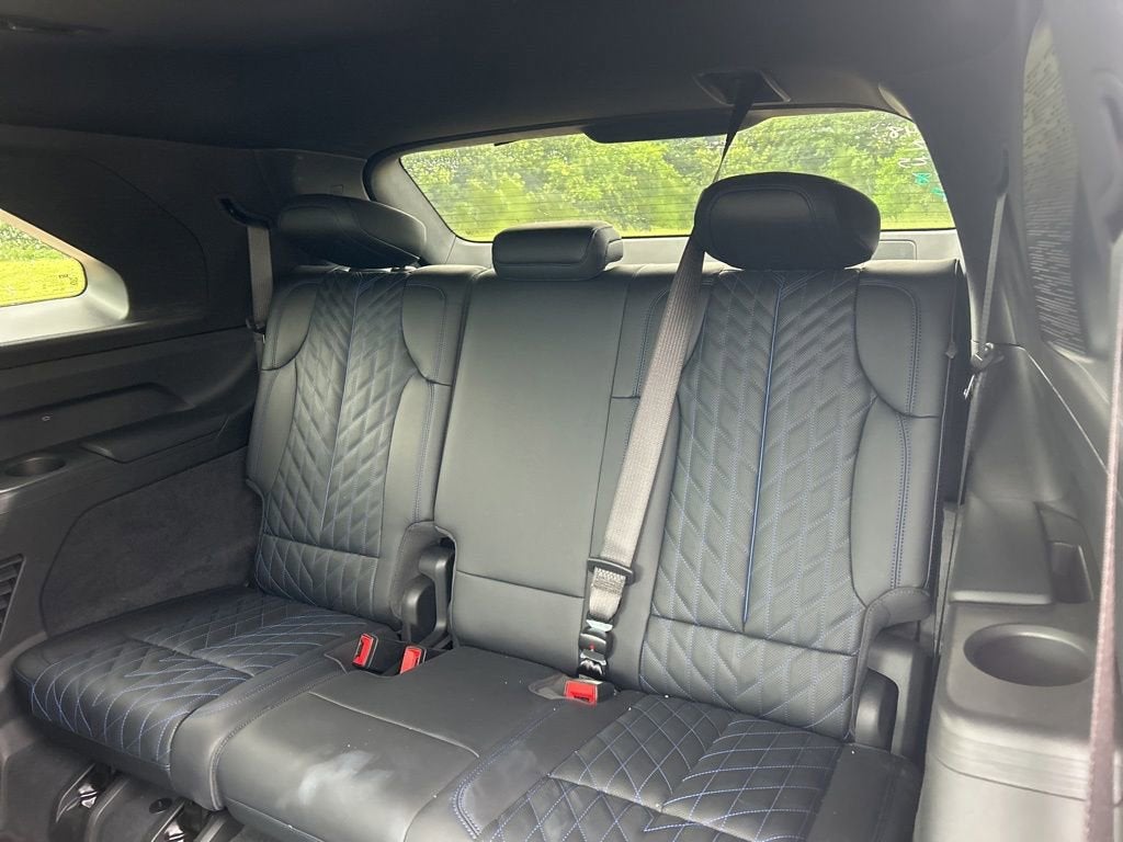 2025 Cadillac ESCALADE IQ Sport 1