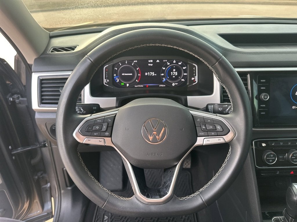 2022 Volkswagen Atlas 3.6L V6 SE w/Technology
