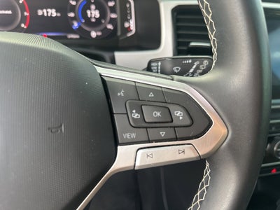 2022 Volkswagen Atlas 3.6L V6 SE w/Technology