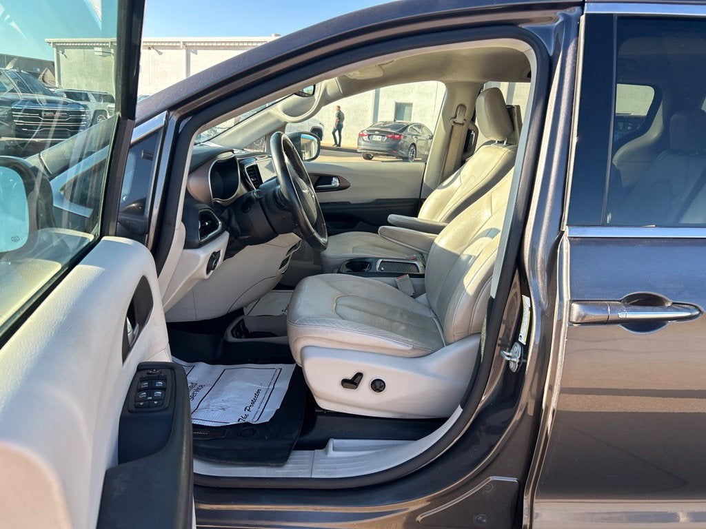 2018 Chrysler Pacifica Touring L Plus
