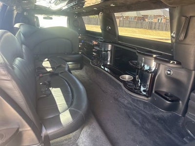 2019 Lincoln MKT Base