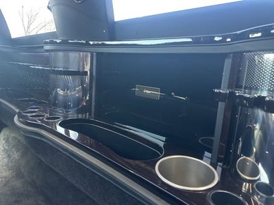 2019 Lincoln MKT Base