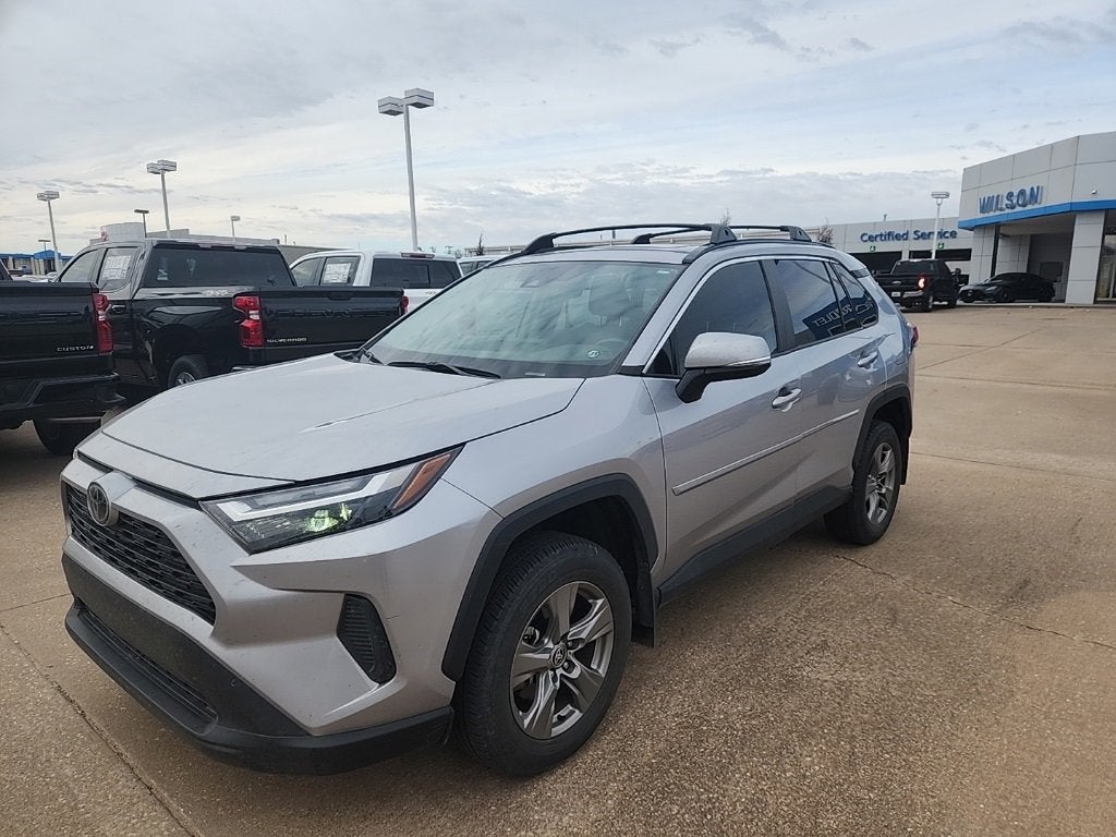 2024 Toyota RAV4 XLE